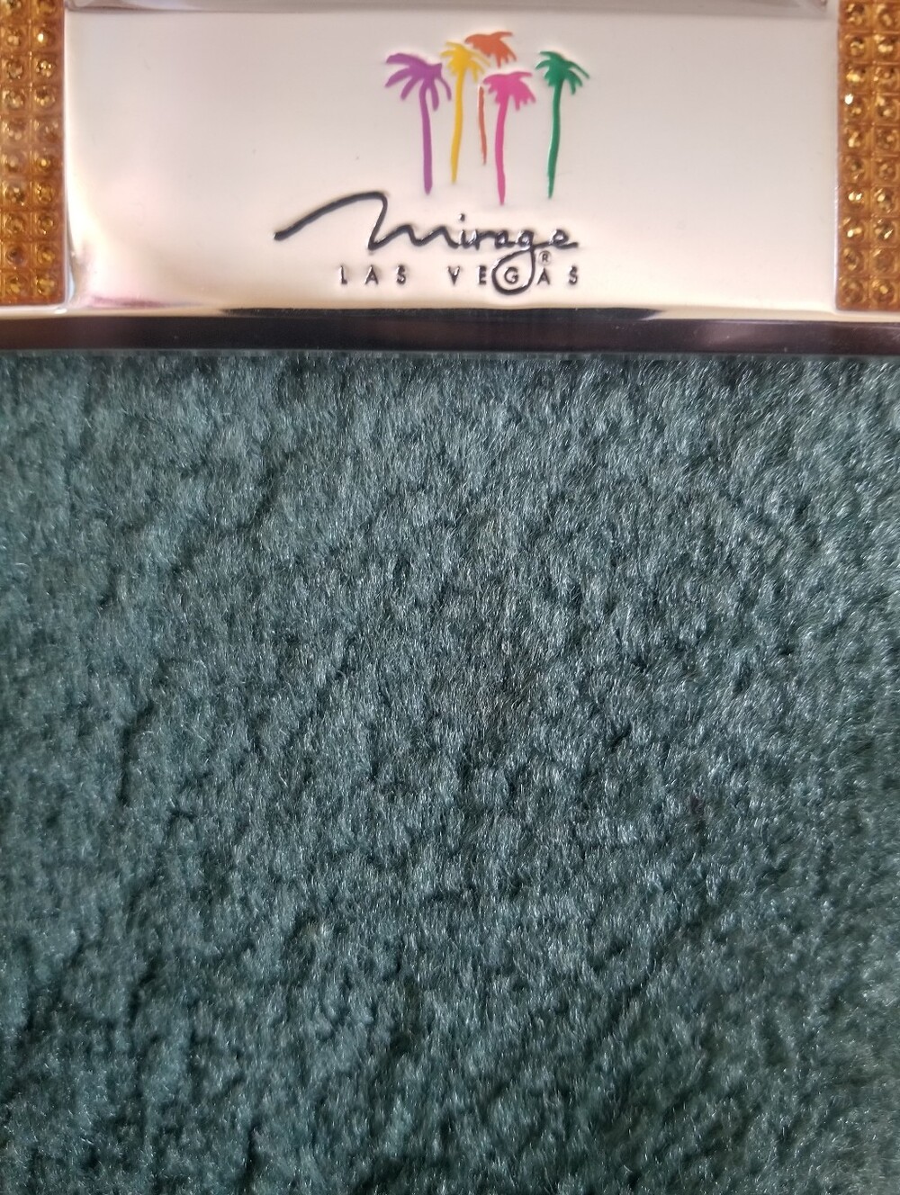 Mirage Las Vegas 2 1/2 X 3 1/2 Gold Photo Frame - Picture 2 of 5